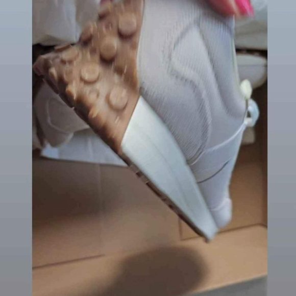 (Rare) New Balance sneakers 327 style kids size 7 women's 8 or 8 1/2 - Picture 4 of 7